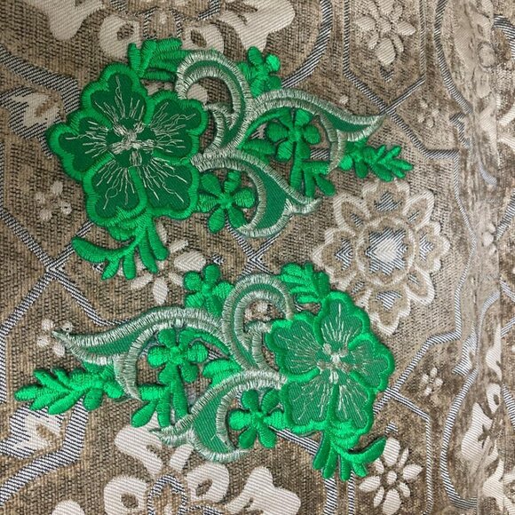 Kids Embroidery Patches Iron On Patch Craft Clothes Accessory Flower 1 Pair Set - Picture 3 of 9